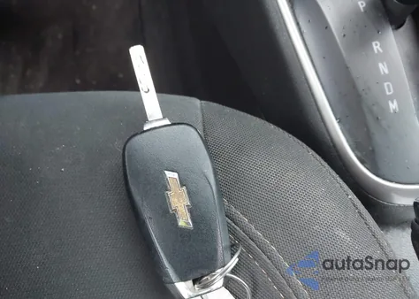 2021 Chevrolet Trax Ls from USA, damaged, VIN KL7CJKSB2MB307360